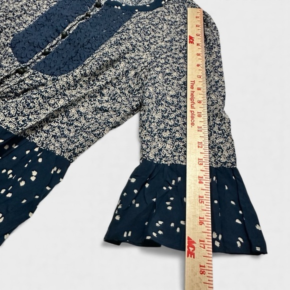 Anthropologie Maeve Blouse Womens Size 6 Navy Blue Pattern Hiver Peasant Top NWT - Picture 14 of 15